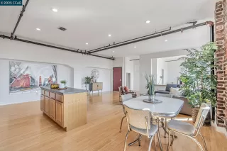 Photo #6: 41091192 Listing 