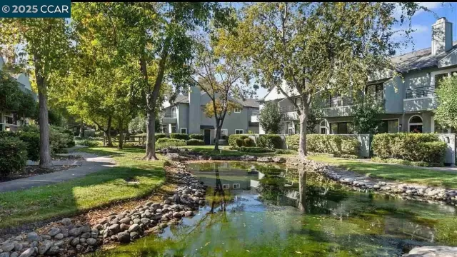 MLS: 41091302 Condo For Sale