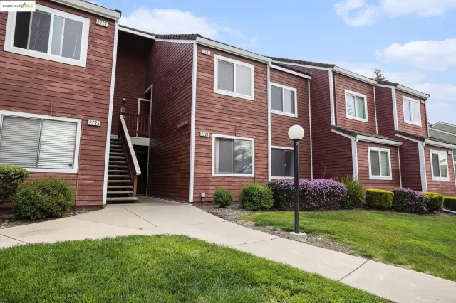 MLS: 41091365 Condo For Sale