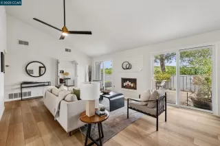 Photo #4: 41091505 Listing