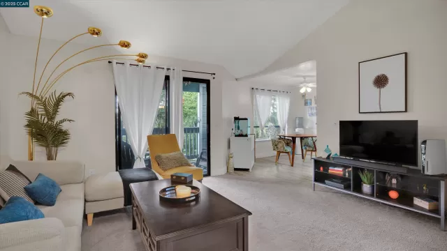 MLS: 41091585 Condo For Sale