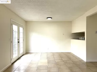 Photo #6: 41091612 Listing 