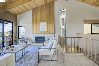 Photo #2: 41091654 Listing