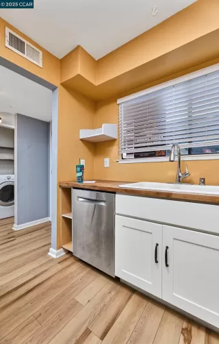 Photo #3: 41091677 Listing