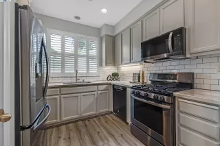 Photo #5: 41091690 Listing 