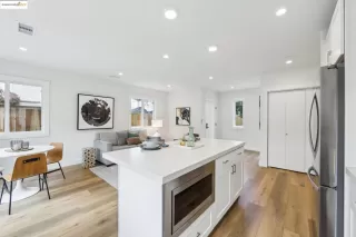 Photo #6: 41091719 Listing