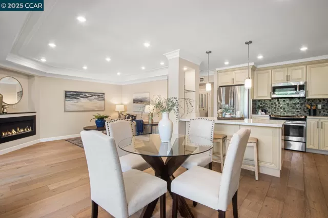 MLS: 41091771 Condo For Sale