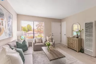 Photo #2: 41091866 Listing 