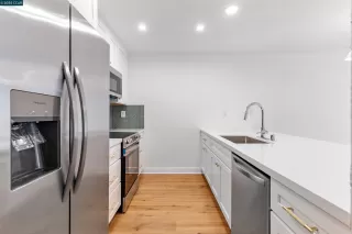 Photo #2: 41091895 Listing