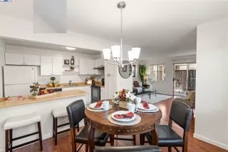 Photo #6: 41091947 Listing