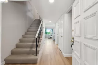 Photo #5: 41091989 Listing