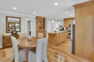 Photo #5: 41092005 Listing