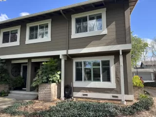 Photo #1: 41092016 Listing 