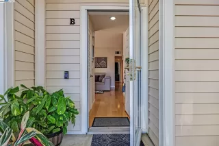 Click for more information on MLS # 41092061 : 4640 MELODY DR # B More Details about MLS # 41092061 : 4640 MELODY DR # B