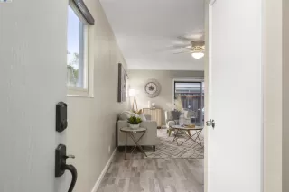 Photo #2: 41092137 Listing