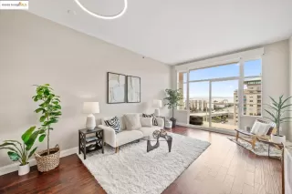 More Details about MLS # 41092165 : 5855 HORTON ST # 807
