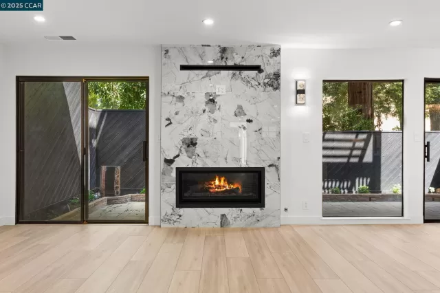 MLS: 41092183 Condo For Sale