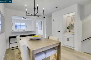 Photo #1: 41092185 Listing 