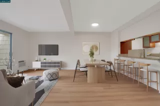 Photo #2: 41092206 Listing