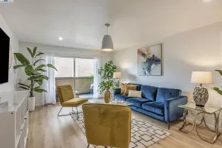 Photo #5: 41092243 Listing