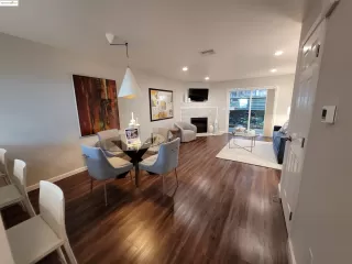 Photo #6: 41092264 Listing