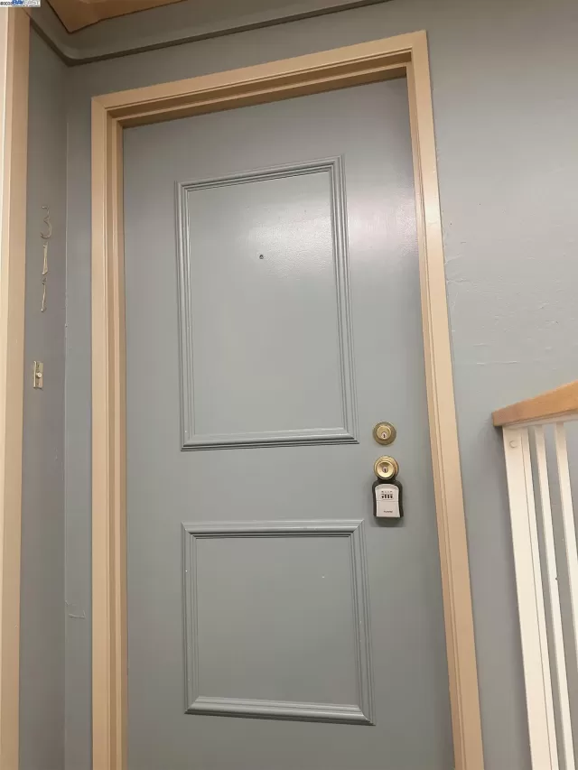 MLS: 41092271 Condo For Sale