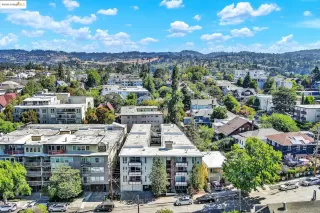 Photo #2: 41092359 Listing 