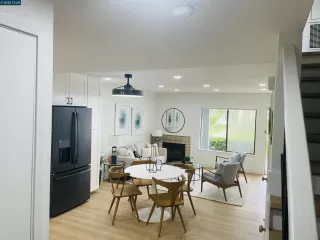 Photo #3: 41092469 Listing