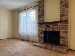 Photo #4: 41092502 Listing