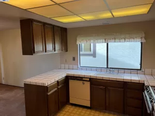 Photo #6: 41092502 Listing