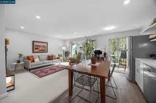 Photo #2: 41092594 Listing