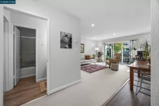 Photo #3: 41092594 Listing