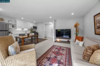 Photo #5: 41092594 Listing