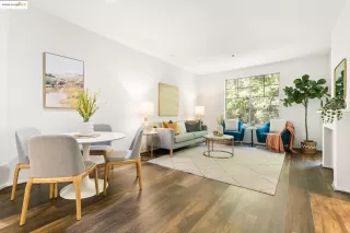 Photo #2: 41092675 Listing