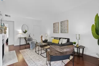 Photo #2: 41092690 Listing