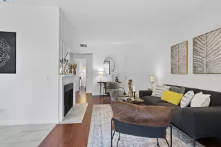 Photo #4: 41092690 Listing