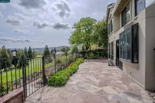 Photo #4: 41092716 Listing