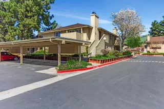 Photo #2: 41092720 Listing