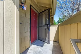 Photo #5: 41092720 Listing