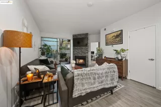 Photo #4: 41092732 Listing