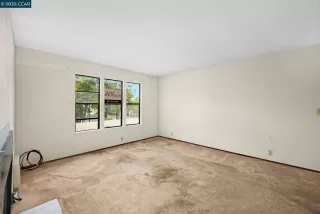 Photo #3: 41092749 Listing