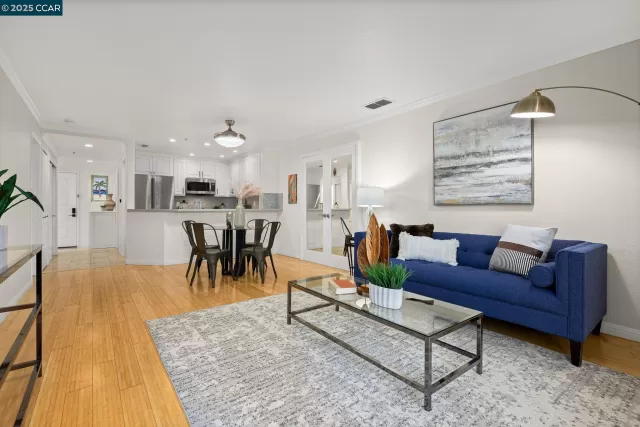 MLS: 41092902 Condo For Sale