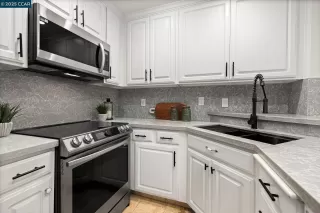 Photo #4: 41092902 Listing