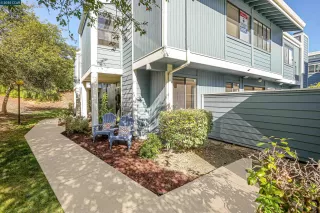 Photo #2: 41092993 Listing