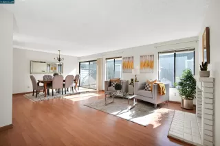 Photo #5: 41092993 Listing