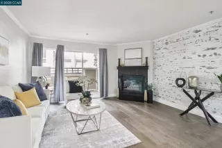 Photo #1: 41093032 Listing