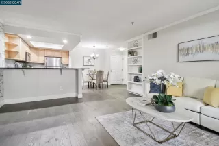 Photo #3: 41093032 Listing