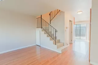 Photo #2: 41093073 Listing