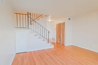 Photo #3: 41093073 Listing