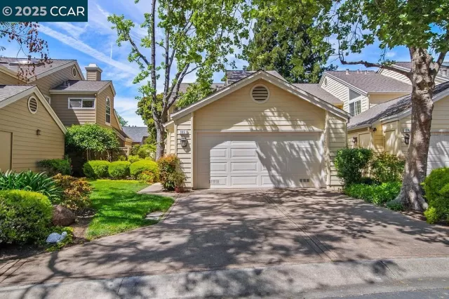 MLS: 41093239 Condo For Sale